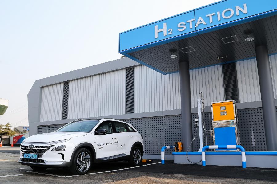  Hyundai NEXO 2018 года  (KR) (фото 22 из 35)